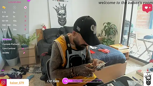 Snapshot of kaiser679_ chatting on 01.11.25 kaiser679 online show from 01.11.25