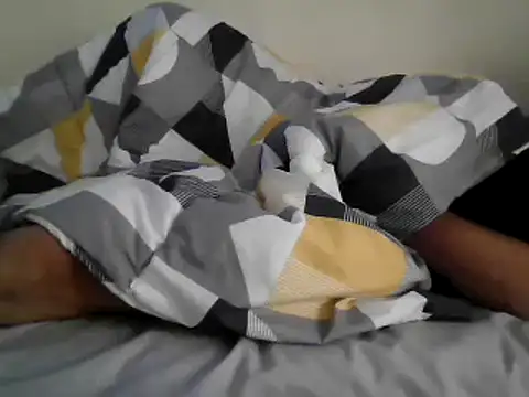 Snapshot of 5ar5rooooov chatting on 01.01.25 5ar5rooooov online show from 01.01.25