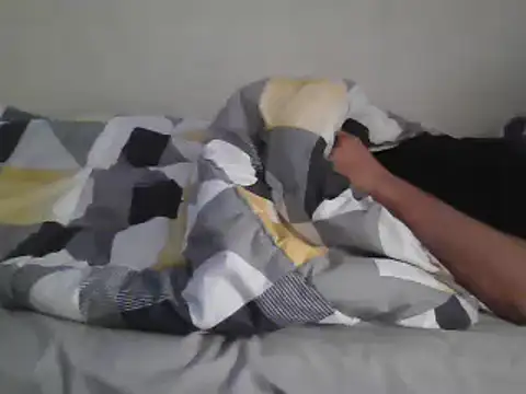 Snapshot of 5ar5rooooov chatting on 03.10.25 5ar5rooooov online show from 03.10.25