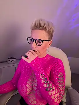 Snapshot of German_Milf chatting on 02.05.26 German Milf online show from 02.05.26