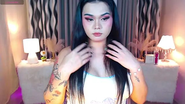 Ella Fantasiax online show from 11.10.25