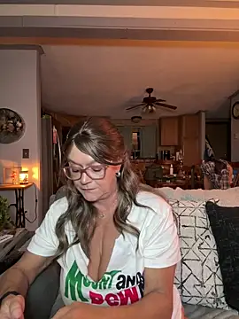 cowgirlc online show from 10.01.25