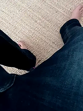 Snapshot of Mark_Dad chatting on 12.15.24 Mark Dad online show from 12.15.24