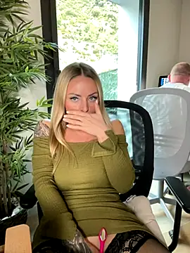 EmaSalis online show from 10.14.25