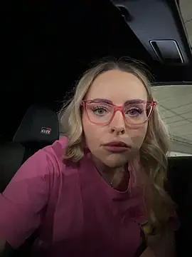 EmaSalis online show from 02.18.26