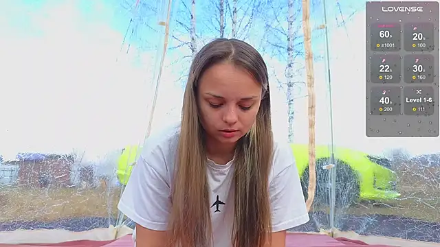 Misss Vikk online show from 04.05.26