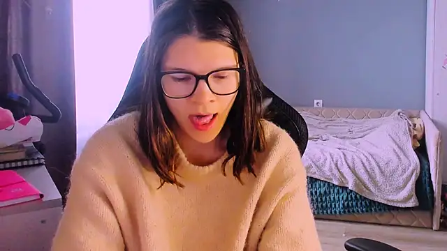 Snapshot of MollyLollipop chatting on 05.22.26 MollyLollipop online show from 05.22.26