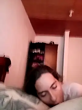 Snapshot of Adam_Hudsond chatting on 04.12.26 Adam Hudsond online show from 04.12.26