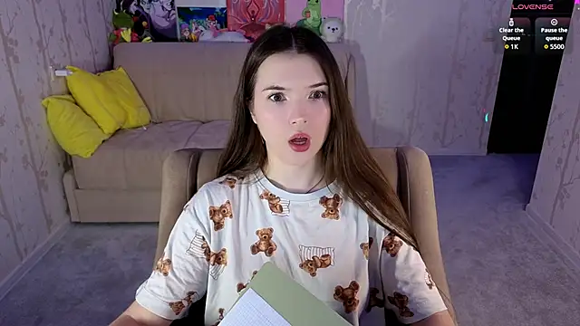 Eva Davie online show from 02.26.26