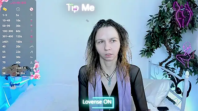 Snapshot of Bell_a_mi_ chatting on 04.03.26 Bell a mi online show from 04.03.26