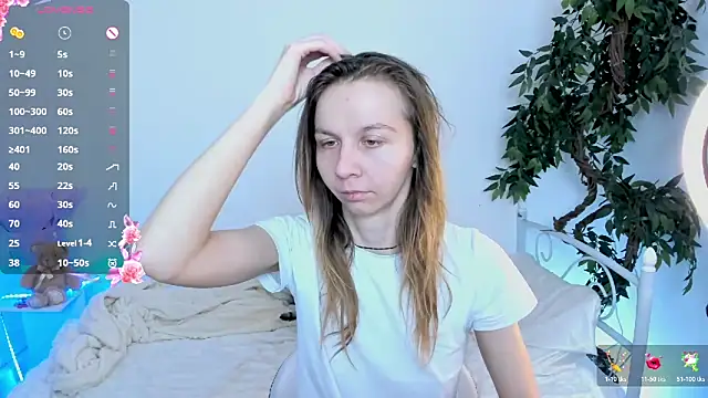 Snapshot of Bell_a_mi_ chatting on 04.13.26 Bell a mi online show from 04.13.26