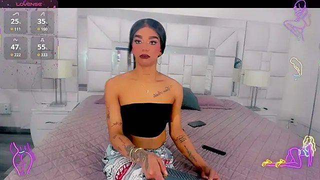 Snapshot of nickyminach_ chatting on 09.15.25 nickyminach online show from 09.15.25