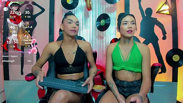 Snapshot of nickyminach_ chatting on 12.16.25 nickyminach online show from 12.16.25