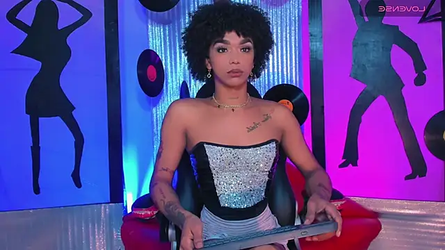 nickyminach  online show from 07.27.26