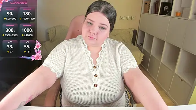 PlumPie online show from 02.14.26