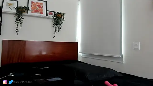 Lissa112 online show from 10.21.25