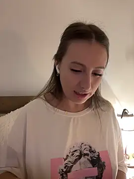 Eva Ryen online show from 11.23.25