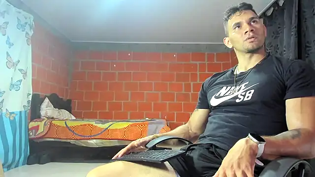 GendersonFit online show from 05.26.26