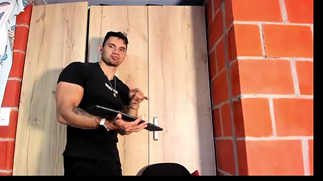 GendersonFit online show from 06.02.26
