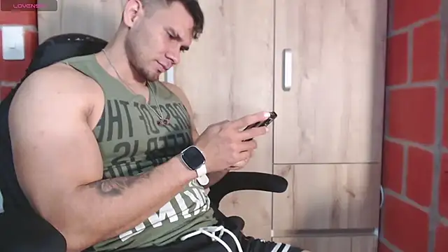 GendersonFit online show from 06.30.26