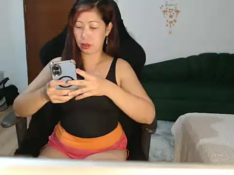 Snapshot of SweetAsian_Jojo69 chatting on 03.09.26 SweetAsian Jojo69 online show from 03.09.26