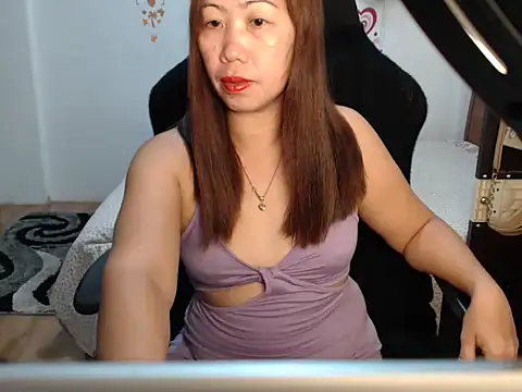 Snapshot of SweetAsian_Jojo69 chatting on 04.10.26 SweetAsian Jojo69 online show from 04.10.26