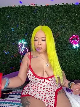 ThickAssRena online show from 04.15.26