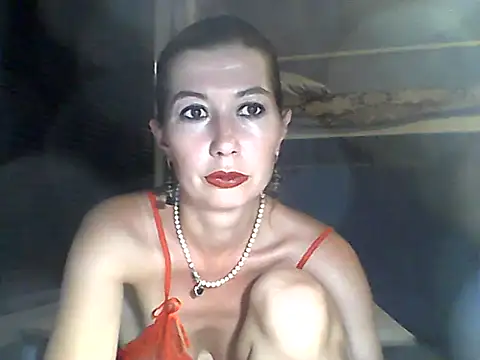 Snapshot of Olesja chatting on 06.12.26 Olesja online show from 06.12.26