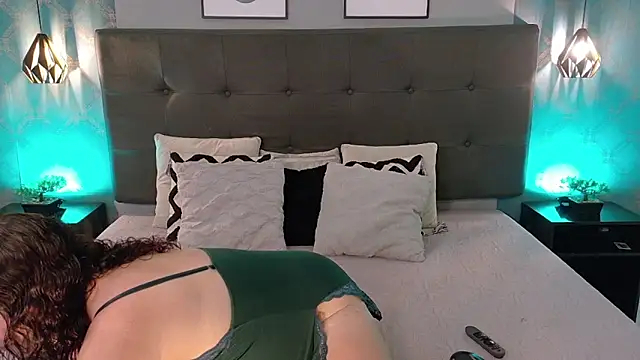 Madisonsmiith online show from 10.15.25