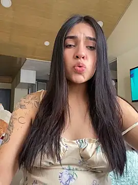 DaphneUwu online show from 03.15.25