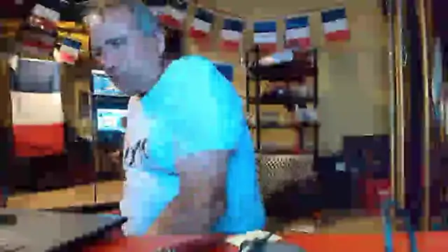 Snapshot of jeanlulu chatting on 06.19.26 jeanlulu online show from 06.19.26