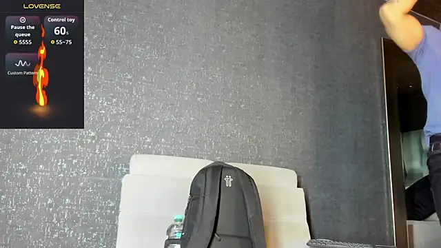 MarkWalker   online show from 04.11.26