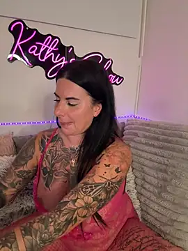 Snapshot of InKed-Kathy chatting on 04.18.26 InKed-Kathy online show from 04.18.26