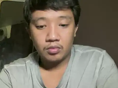 Snapshot of ur_satisfaction chatting on 03.31.26 ur satisfaction online show from 03.31.26