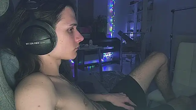 CandyChell online show from 03.31.26