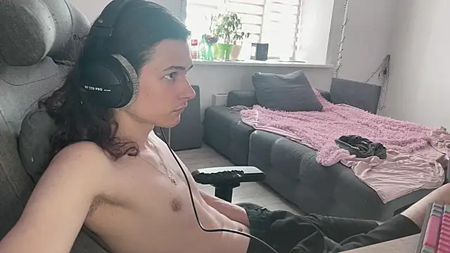 CandyChell online show from 06.12.26