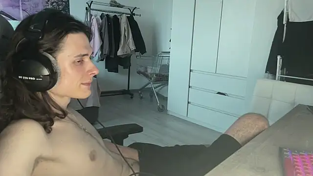 CandyChell online show from 06.16.26