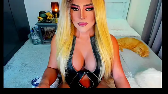 MissNaughtyTyra online show from 06.12.26