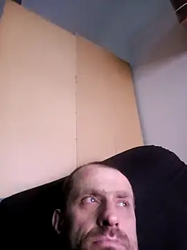 Snapshot of Roman0798 chatting on 02.26.25 Roman0798 online show from 02.26.25