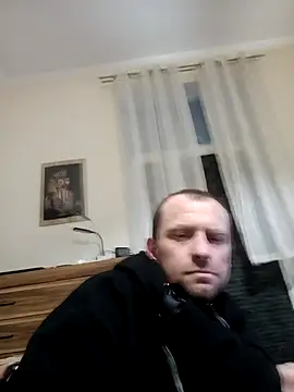 Snapshot of Roman0798 chatting on 03.18.25 Roman0798 online show from 03.18.25