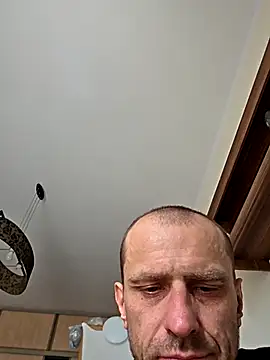 Snapshot of Roman0798 chatting on 09.18.25 Roman0798 online show from 09.18.25