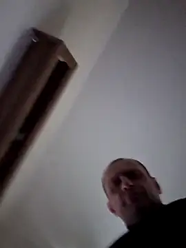 Snapshot of Roman0798 chatting on 09.29.25 Roman0798 online show from 09.29.25