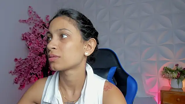 cora 22 online show from 04.10.26