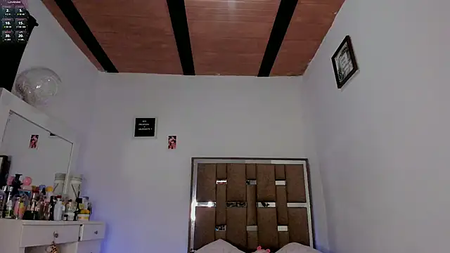 Snapshot of kendall-ewers chatting on 09.21.25 kendall-ewers online show from 09.21.25