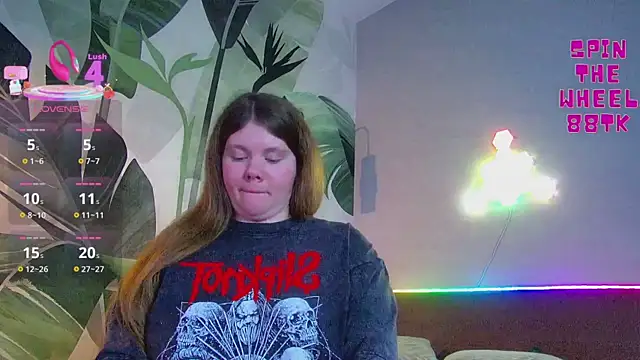 Snapshot of RubyValen chatting on 02.06.26 RubyValen online show from 02.06.26