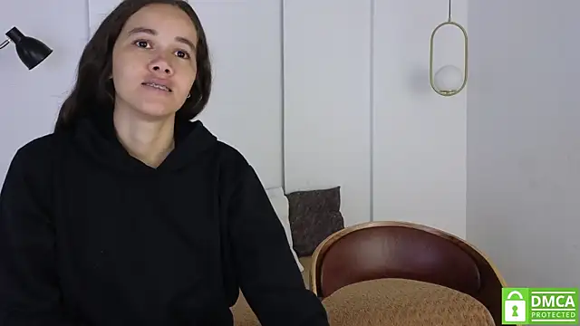 Snapshot of sexychanell_18 chatting on 09.17.25 sexychanell 18 online show from 09.17.25