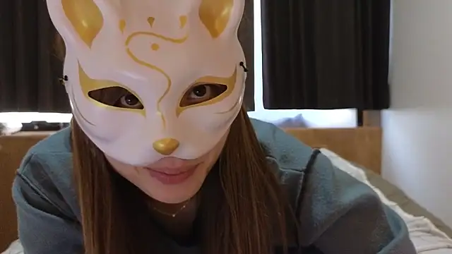 LuuLee0804 online show from 02.07.25