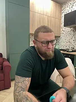 Bear bear  online show from 03.03.25