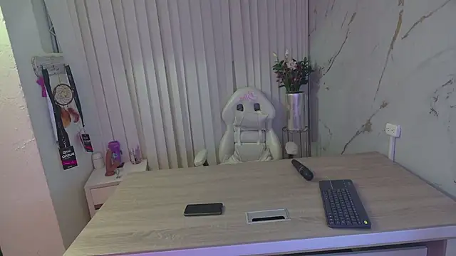 Scarlett collins02 online show from 02.01.25