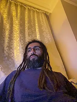 Snapshot of Addicted_Avocado chatting on 12.03.25 Addicted Avocado online show from 12.03.25